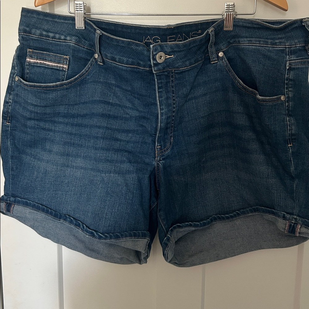 Jag Jeans Alex Boyfriend Blue Denim Shorts